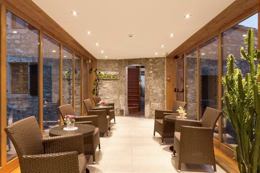 menuiserie Géro, Pont D'aubenas quartier Tartary, 07200 AUBENAS